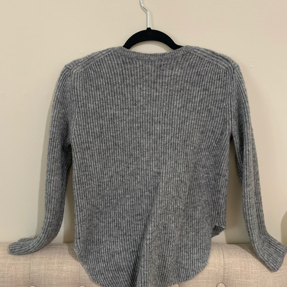 Ribbed sweater - Picture 2 of 3